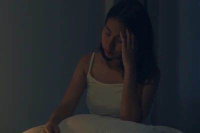 युवाओं में बढ़ता डिप्रेशन: क्या मानसिक तनाव बन रहा है 'साइलेंट किलर'? जानिए विशेषज्ञ की राय