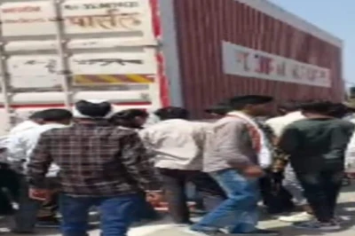 चित्तौड़गढ़: सांवलियाजी के दर्शन कर लौट रहे दो बाइक सवार कंटेनर से भिड़े, एक की मौत