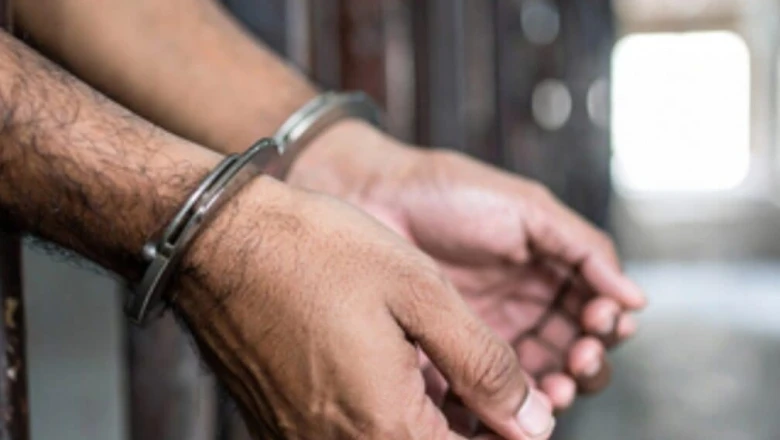 स्कूलों और सचिवालय को बम से उड़ाने की ई-मेल धमकी देने वाला बांग्लादेशी नागरिक गिरफ्तार, ऐसे फंसा जाल में