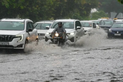 IMD Weather Update: दिल्ली और यूपी समेत कई राज्यों में आंधी-बारिश का अलर्ट, जानें अगले 7 दिन कैसा रहेगा मौसम