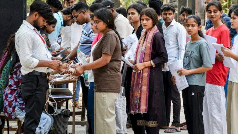 NEET-UG री-एग्जाम: 4 लाख अभ्यर्थियों ने डाउनलोड किए एडमिट कार्ड, NTA ने कहा- तकनीकी दिक्कतें जल्द होंगी दूर