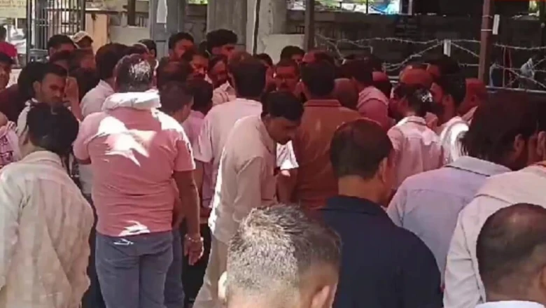 क्या है सरकार की 'ई-पंजीकरण' व्यवस्था, जिसके विरोध में हड़ताल पर उतरे यूपी के अधिवक्ता; रोज करोड़ों का नुकसान