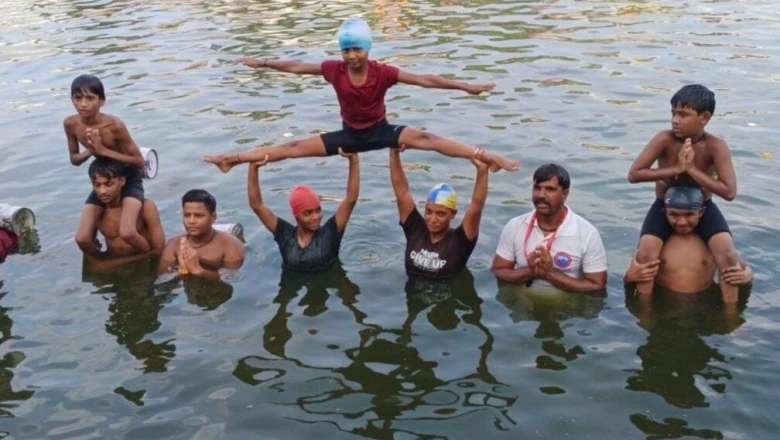 उज्जैन में योग दिवस पर अनूठी छटा, शिप्रा के बीच जल में योग मुद्राएं बनाएंगे नन्हे तैराक