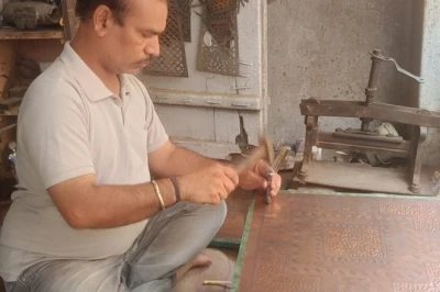 हथौड़े की हर चोट में बसता है इतिहास, जयपुर का ठठेरों का रास्ता बना विरासत की पहचान
