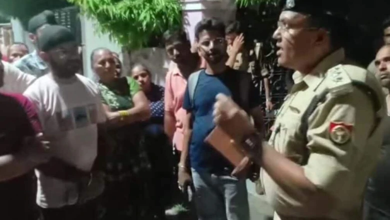 अलीगढ़: एसी कंप्रेशर फटने से लगी आग, धुएं में दम घुटने से बुजुर्ग कारोबारी की मौत