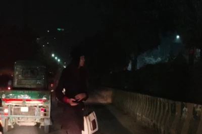FNG हाईवे पर 3 से 4 किलोमीटर का घना अंधेरा, खंभे खड़े हैं पर स्ट्रीट लाइट गायब — हादसों का खतरा बरकरार