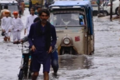 पाकिस्तान में कुदरत का कहर, खैबर पख्तूनख्वा में 7 लोगों की मौत, आंधी-बारिश से हजारों बेहाल