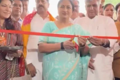 Rekha Gupta ने दिल्ली में जन कल्याण शिविर का उद्घाटन किया, 42 स्थानों पर लगे कैंप