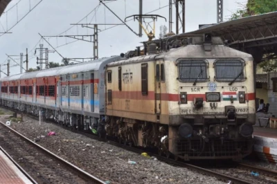 Delhi के लिए चलेंगी 2 नई ट्रेनें, छपरा और Mau से मिलेगी सीधी कनेक्टिविटी