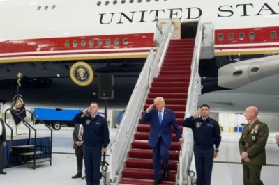 Donald Trump ने पेश किया कतर से मिला नया Boeing 747-8 विमान, जानिए क्या है इसकी खासियत