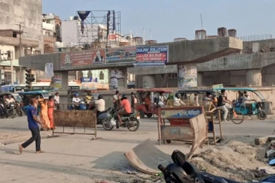 Motihari: 76 करोड़ की लागत से बन रहा ओवर ब्रिज, निर्माण में देरी से लोग परेशान