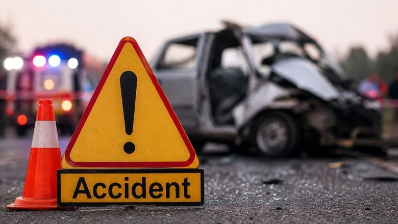 Umaria: Car ki takkar se bike sawar teen yuvakon ki maut, driver hirasat mein
