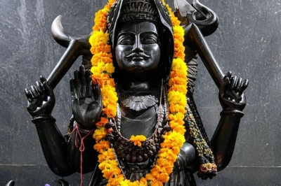 Shani Pradosh Vrat 2026: जानिए शनि प्रदोष व्रत की सही तारीख और पूजा का शुभ मुहूर्त