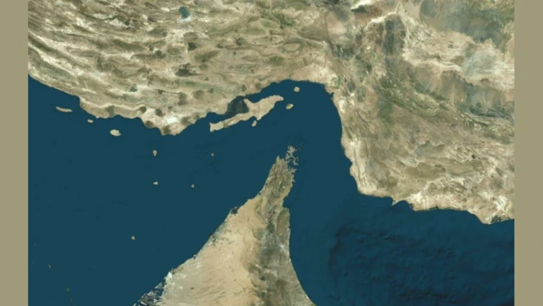Hormuz Strait को फिर से बंद करने का फैसला, जानिए क्यों बढ़ा ईरान और America के बीच तनाव