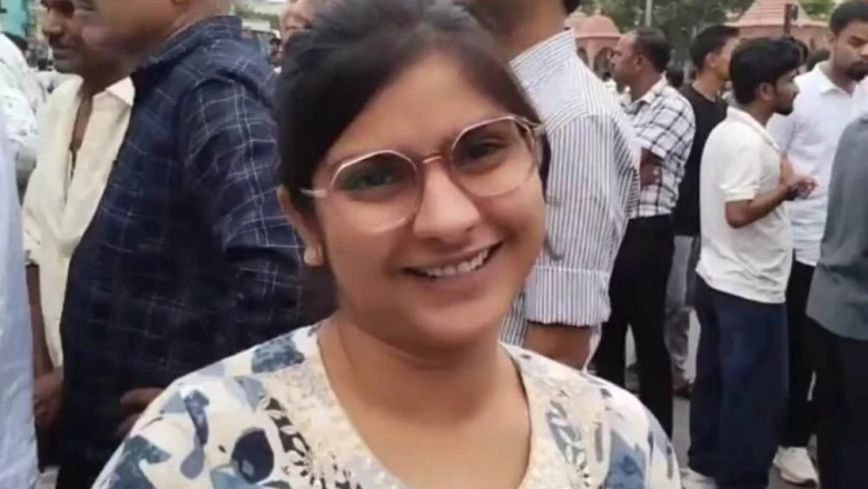 RE NEET परीक्षा: छात्रों को कैसा लगा पेपर, जानिए परीक्षा केंद्र के बाहर का हाल