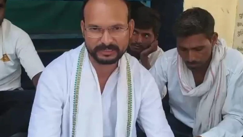 रतलाम: अवैध खनन के खिलाफ सैलाना विधायक का बड़ा कदम, डंपर पकड़ने के बाद थाने के बाहर धरने पर बैठे