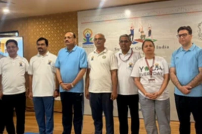 टाइट डेडलाइन और वर्क प्रेशर से निपटने के लिए सीजेआई सूर्यकांत ने सुप्रीम कोर्ट के स्टाफ को दिए ये सुझाव