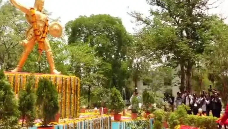 जबलपुर: रानी दुर्गावती विश्वविद्यालय के दीक्षांत समारोह में राष्ट्रपति द्रौपदी मुर्मू ने छात्रों को नवाजा