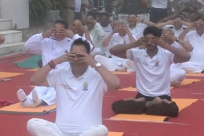 International Yoga Day 2026: नक्की झील किनारे सीएम ने किया योग, धोरों से लेकर जिला मुख्यालयों तक योगमय हुआ राजस्थान