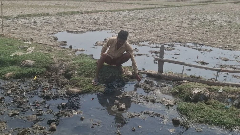 चंदौली में बदहाल सड़क और जलभराव से परेशान 2 हजार ग्रामीण, डेढ़ साल से निर्माण का इंतजार