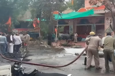 इंदौर में गैस पाइपलाइन फटने से बड़ा धमाका, 4 लोग घायल, पार्षद पर बरती गई लापरवाही के आरोप