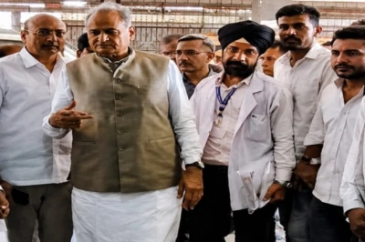 जोधपुर: प्रसूताओं की बिगड़ी तबीयत पर सक्रिय हुए अशोक गहलोत, अस्पताल पहुंचकर लिया हालचाल