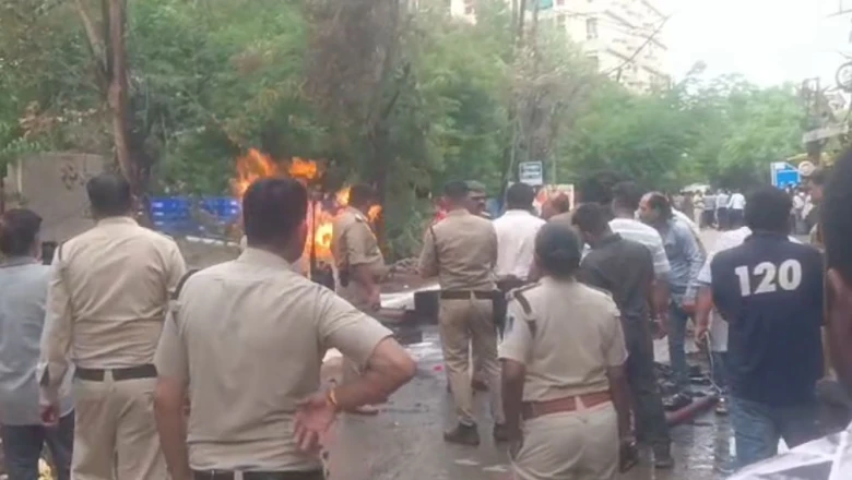 इंदौर में गैस पाइपलाइन फटने से भीषण हादसा, एक सोशल मीडिया इन्फ्लुएंसर समेत चार लोग घायल