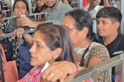 माता वैष्णो देवी यात्रा: रिकॉर्ड संख्या में पहुंच रहे श्रद्धालु, क्या है इस बार की भीड़ की असली वजह