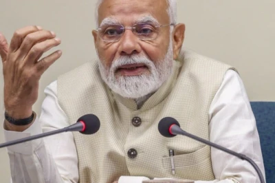 30 हजार करोड़ की परियोजनाओं पर पीएम मोदी सख्त, अधिकारियों को समय सीमा में काम पूरा करने के निर्देश