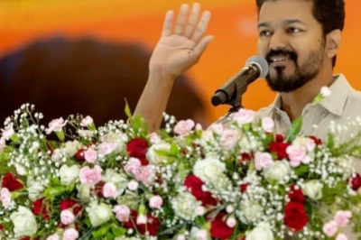 तमिलनाडु को मिली 300 नई बसों की सौगात, मुख्यमंत्री थलापति विजय ने दी हरी झंडी