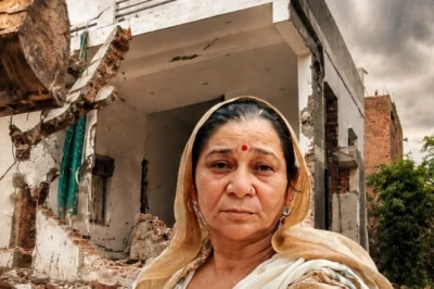 फरीदाबाद में चला बुलडोजर: 30 लाख का प्लॉट और 40 लाख का मकान पल भर में हुआ मलबे में तब्दील