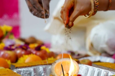 चम्पक द्वादशी और सिद्ध योग का संयोग: शुक्रवार को अपनाएं ये विशेष उपाय, बरसेगी सुख-समृद्धि