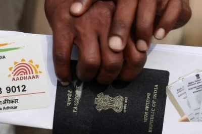 पासपोर्ट या आधार कार्ड नहीं है नागरिकता का पक्का सबूत, तो आखिर कैसे साबित करें अपनी भारतीय पहचान?