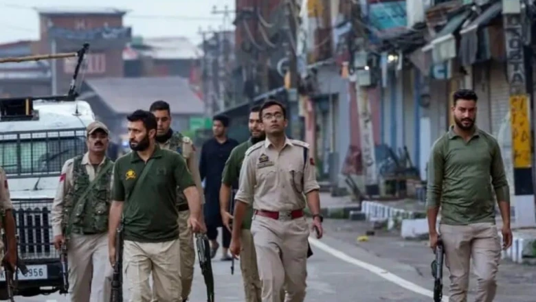 किश्तवाड़: ट्रैफिक चालान से शुरू हुआ विवाद, पुलिस थाने में घुसे 40 सैन्य जवान, मामला दर्ज