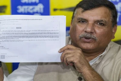 राम मंदिर चढ़ावा चोरी मामले में नया मोड़, संजय सिंह SIT को सौंपेंगे अहम सबूत