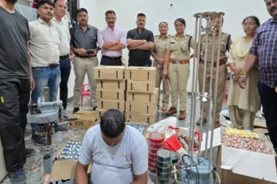 इंदौर में नकली शराब का बड़ा खुलासा, तुलसी नगर के मकान से 144 बल्क लीटर अवैध शराब बरामद