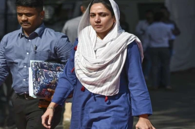 महाराष्ट्र विधानसभा में एनसीपी विधायक सना मलिक का विवादित बयान, इस्लामिक कानून की वकालत से मचा घमासान