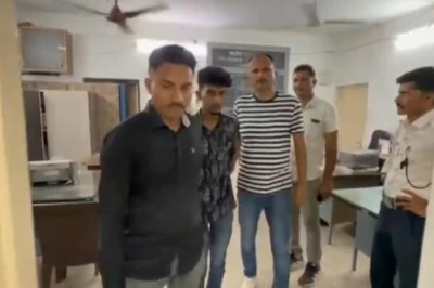 द्वारका में पकड़ा गया शातिर चोर, ज्वैलरी शॉप से चुराई थीं सोने की चेन