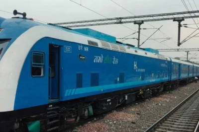 रेलवे का बड़ा कारनामा: दिल्ली और जींद के बीच दौड़ी हाइड्रोजन ट्रेन, डीजल-बिजली की नहीं पड़ेगी जरूरत