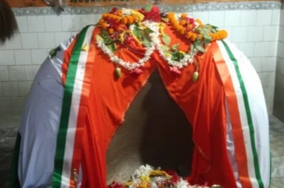 बलिया का चमत्कारी पोखरा: जहां स्नान करने से ठीक होते हैं चर्म रोग और दूर होती हैं प्रेत बाधाएं
