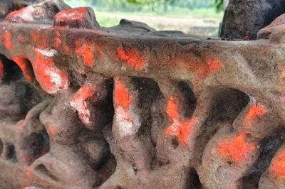 सुल्तानपुर का अनमोल धरोहर: हरीपुर बनवा गांव में 11वीं शताब्दी की प्राचीन शिव मूर्ति और श्रद्धालुओं की गहरी आस्था