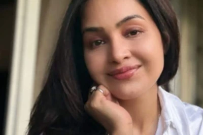 भीड़ के बीच अकेले क्यों महसूस कर रहे हैं लोग, शुभांगी अत्रे ने खोली सोशल मीडिया के 'दिखावे' की पोल