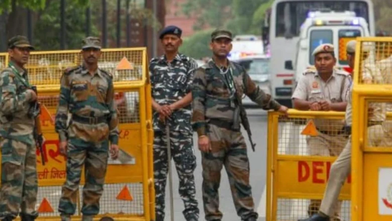 दिल्ली और देवभूमि उत्तराखंड में खालिस्तानी आतंकी हमले का बड़ा अलर्ट, मंदिरों से लेकर सरकारी ठिकानों तक बढ़ाई गई सुरक्षा