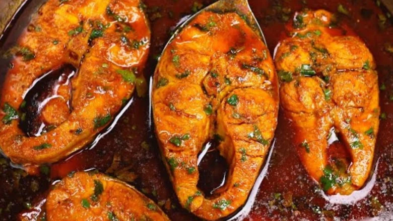 अगर आप भी हैं फिश लवर, तो घर पर बनाएं स्वादिष्ट बिहारी स्टाइल फिश करी