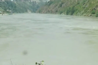 पाकिस्तान की तरफ बढ़ा चिनाब का पानी, डोडा में दुलहस्ती बांध से पानी छोड़े जाने के बाद अलर्ट