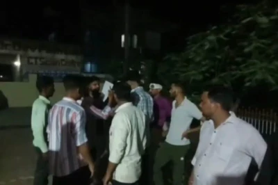 सीकर में शादी समारोह बना अखाड़ा, पटाखे को लेकर बारातियों और ग्रामीणों में जमकर चले लात-घूंसे