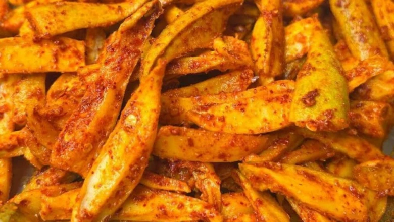 बिना धूप के बनाएं चटपटा आम का अचार, मात्र 30 मिनट में होगा तैयार