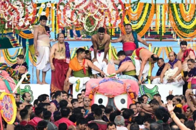 पुरी में आज भगवान जगन्नाथ की भव्य देव स्नान यात्रा, 108 कलशों से होगा महाभिषेक