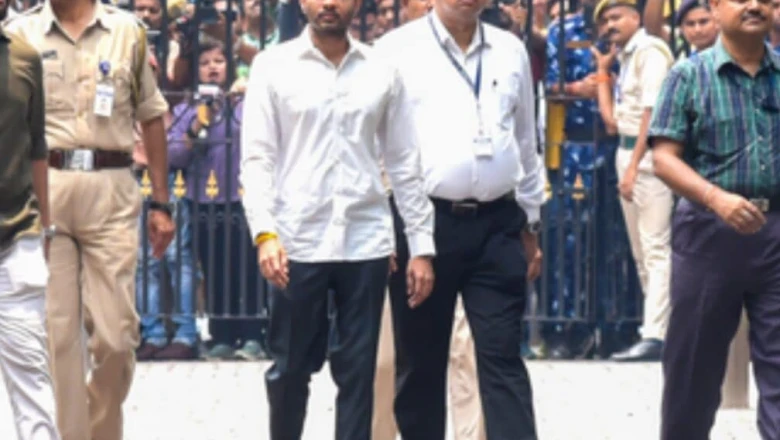 अभिषेक बनर्जी का चर्चित डीजे बयान मामला, वॉइस सैंपल को लेकर कानूनी खींचतान और हाई कोर्ट की स्थिति