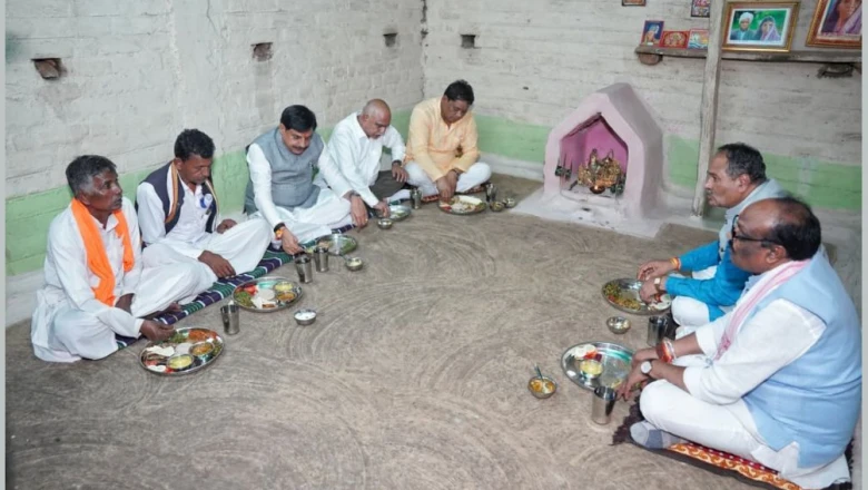 बैतूल: मुख्यमंत्री मोहन यादव ने ग्रामीण के घर किया रात्रिभोज, रात्रि चौपाल में ग्रामीणों से की आत्मीय चर्चा